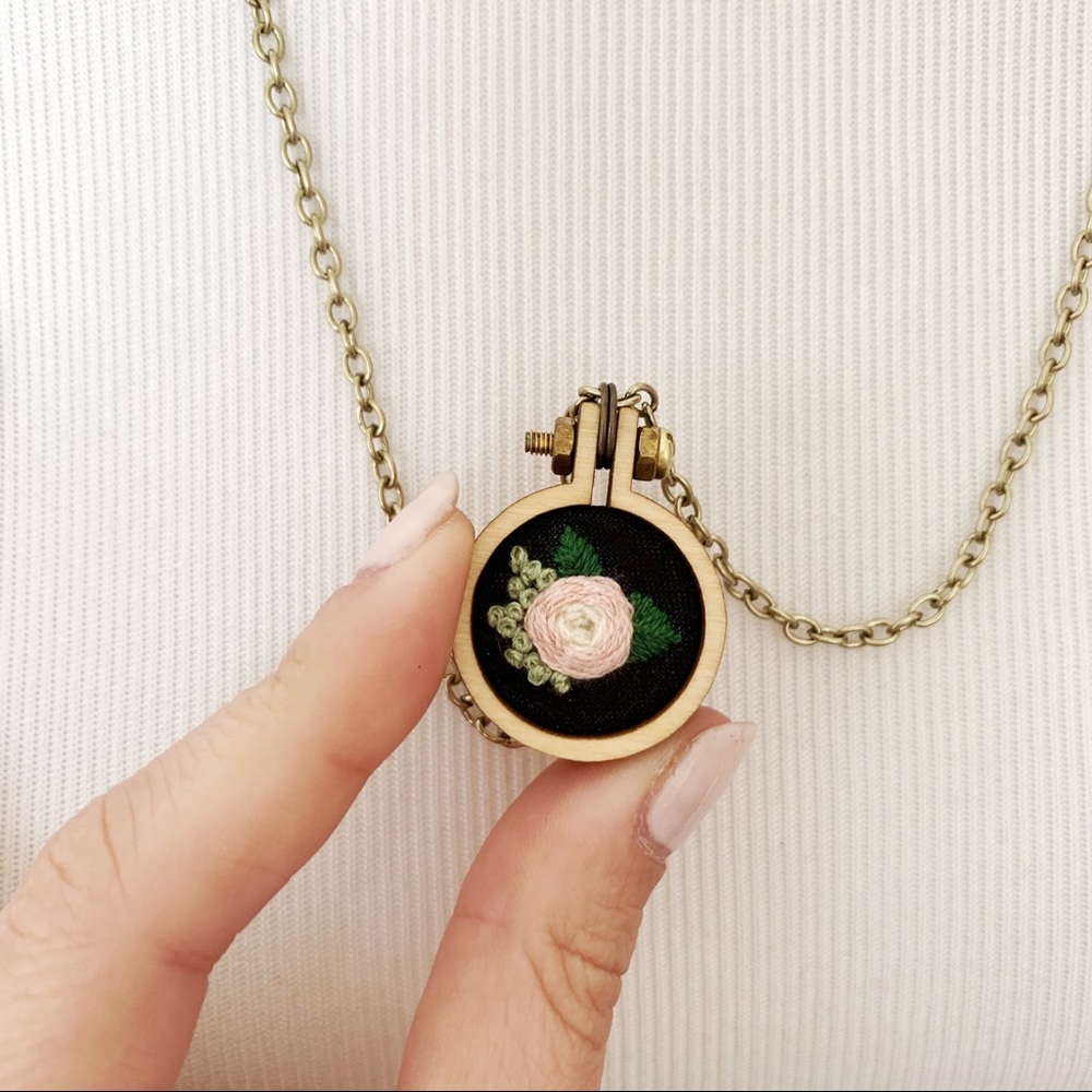 SOLD // Embroidered Flower Pendant Necklace